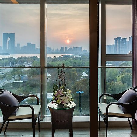 Novotel Jinji Lake Suzhou Sip Exterior foto