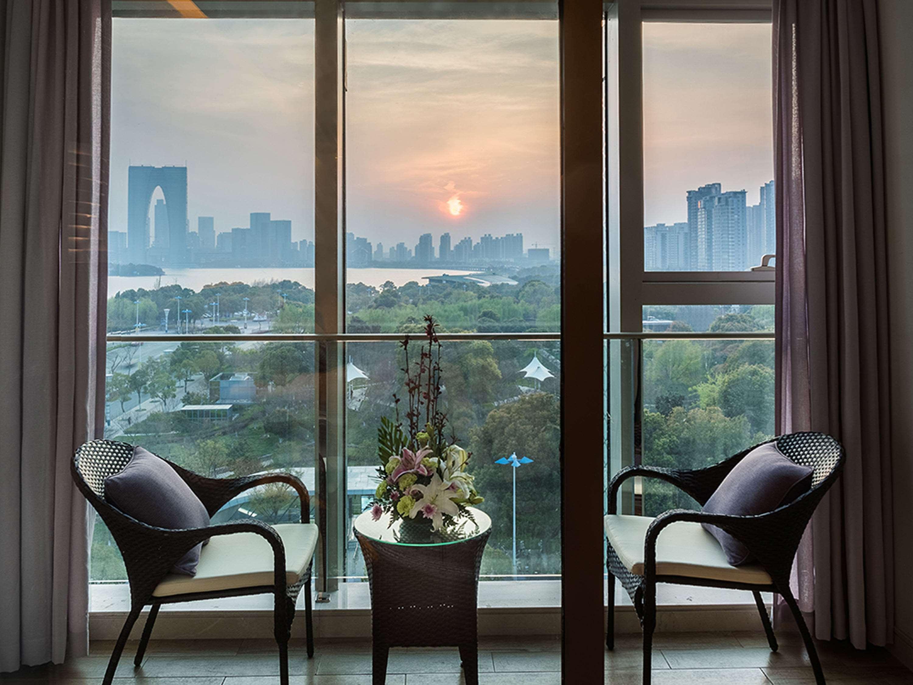 Novotel Jinji Lake Suzhou Sip Exterior foto