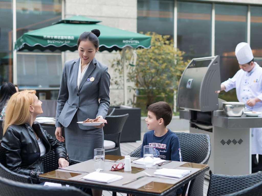 Novotel Jinji Lake Suzhou Sip Servicios foto